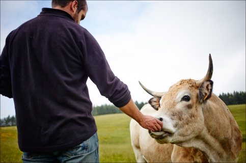 JP-MOULET_GREEN-ATTITUDE_AUBRAC_01