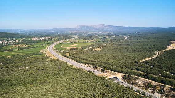 VINCI AUTOROUTES; Escota